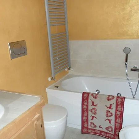 Apartment 5 Torri